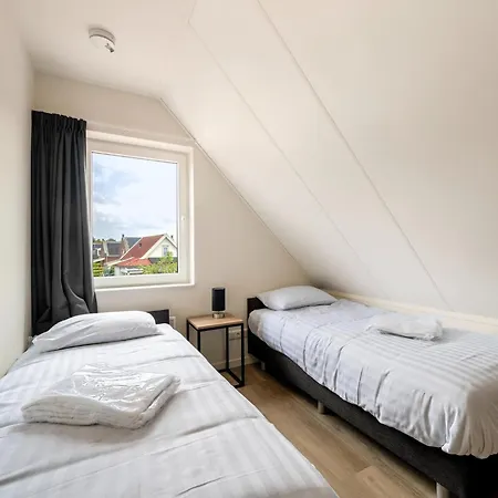 Holiday Home Between Rotterdam And Zeeland