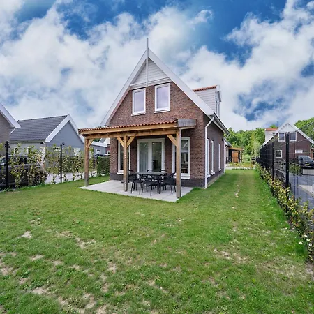 Holiday Home Between Rotterdam And Zeeland Vakantiehuis Simonshaven