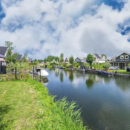 Holiday Home Between Rotterdam And Zeeland Vakantiehuis *