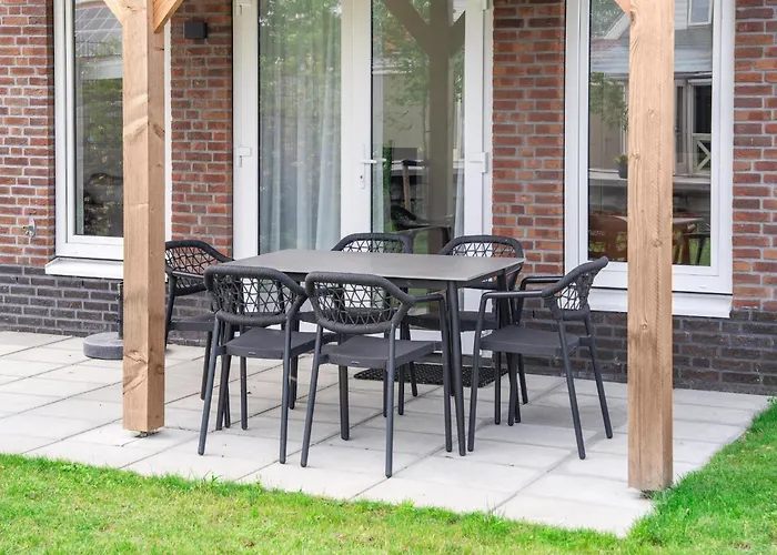 Near Dom wakacyjny Simonshaven